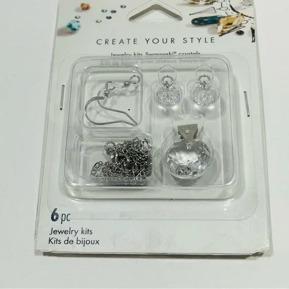 Lot of 2 NWT Swarovski Jewelry Kits w/ Necklace and Earrings - Red - White - Picture 4 of 6